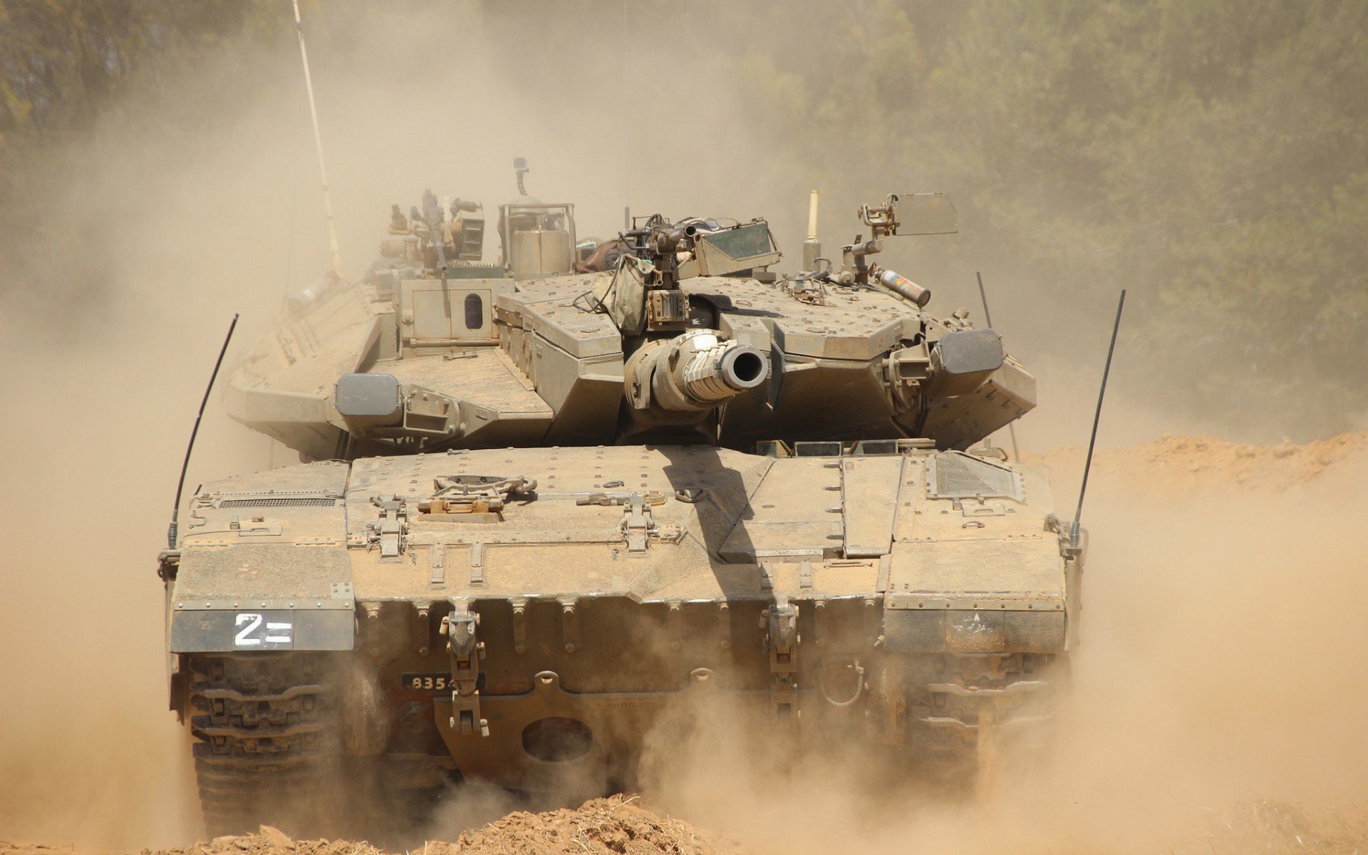 穿越荒漠：WRC沙漠赛段的火热激战，沙漠穿越车辆