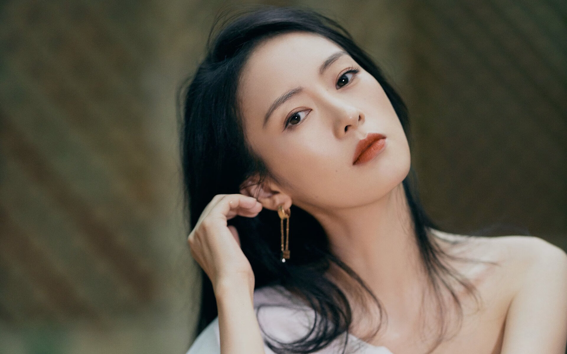 德赢app官网-中国足球职业联赛推进球员场外行为规范，足球场人员