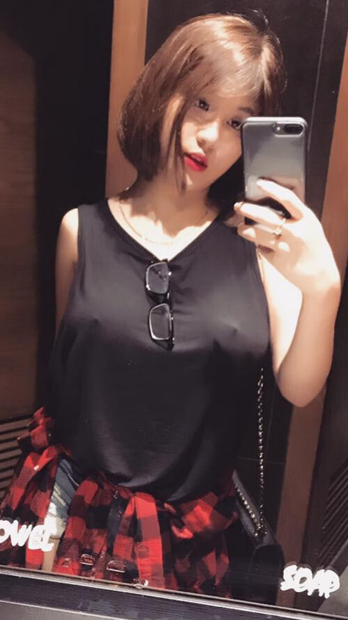 德赢体育手机登陆网址-新援到队后第一堂训练课表现积极迅速融入团队氛围