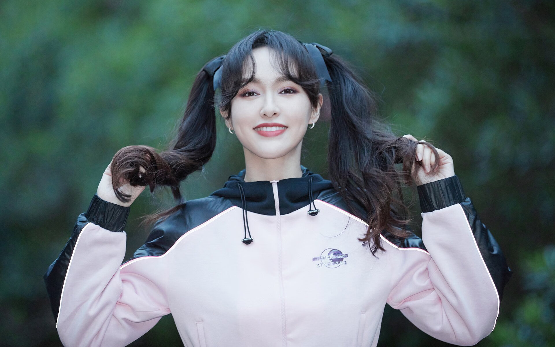 德赢网址-西班牙国家队迎来新一轮青年才俊，打造未来核心